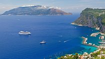 Private Transfer: Naples to Capri by Speedboat