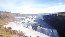3 Days Tour - Golden Circle, Southcoast & Jökulsárlón Glacier Lagoon