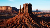 Monument Valley Tribal Park Day Trip from Sedona or Flagstaff