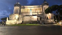 Amazing Sunrise private tour of Rome (2hrs)