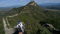 Private Overnight Tour: Hiking to Great Wall with Dumpling Cooking Experience