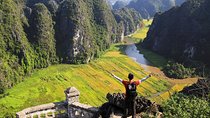 Ninh Binh Day Trip: Hoa Lu Temples - Tam Coc Boat Trip - Mua Cave