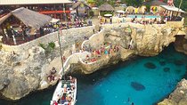 Catamaran Cruise Full Day Tour to Rick's Cafe and Negril Beach