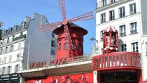 Paris Montmartre: 2 hour group city tour in German or English