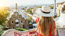 Barcelona Private Tour: Sagrada Familia, Park Guell and Tapas