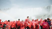 Tour to Niagara Falls with skip the line Cruise