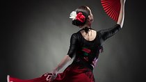 Small Group Barcelona Walking Tour, Flamenco Show & Tapas Dinner