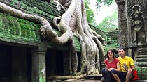 Ta Prohm & Floating Village 1-Day Tour