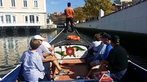 The Little Venice of Portugal: Aveiro Small Group Tour with Typical Boat Ride