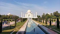 Private Taj Mahal & Agra Fort Tour by Car from Delhi