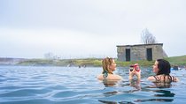Golden Circle and Secret Lagoon Small Group Tour from Reykjavik