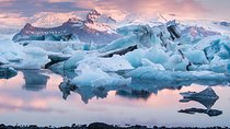 Private Jeep Tour - Glacier Lagoon and Diamond Beach 