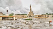 Small group Day Trip to Fatima, Batalha Nazare and Obidos from Lisbon 