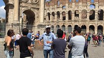 Small-Group Guided Tour of the Colosseum with Roman Forum