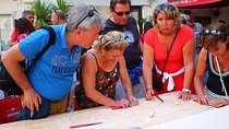 People of Bari unusual guided tour with pasta making at Grandma house