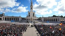 Fátima / Batalha / Nazaré / Óbidos Private tour