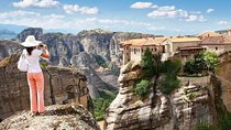 Meteora Private Full Day Tour from Thessaloniki