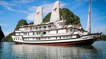 Halong Bay 2Day 1Night Overnight on Signature Royal Cruise 5 Star