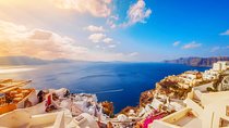 Sunset In Oia & Traditional Villages Bus Tour