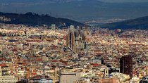 Private 8 hours Tour of Barcelona with driver and official tour guide