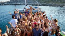  Boat Party Cruise with Live DJ