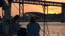 Lisbon Sunset Sensations on a Private Sailing Boat with wine&snacks