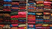 Local Shopping Tour in Delhi 