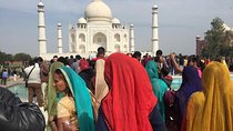 One Day Tour to Taj Mahal from Delhi by Fastest Train with Meals