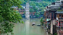 Zhangjiajie and Fenghuang 4 Days Private All-inclusive Tour with Private Car/Van