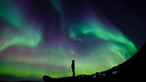 Private Super Jeep Northern lights hunt from Reykjavik 