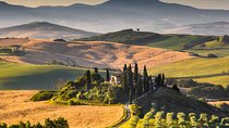 Day Tour of Tuscany from Rome – 10 Hours (private cab)