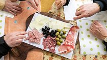 Florence Food Tour of 10+ Authentic Tastings with Cheeses & Wines