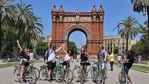 Barcelona 3-hour Bike Tour: Highlights and Hidden Gems