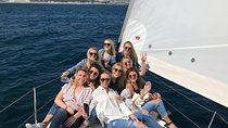 Barcelona Sailing Cruise with Light Snacks and Open Bar