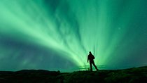 Northern Lights Guided Bus Tour from Reykjavik