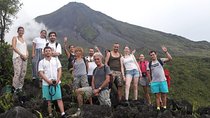 La Fortuna Waterfall, Arenal Volcano Hike & Hot Springs Tour