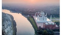 Taj Mahal Sunrise/Sunset Trip by car from Delhi to Delhi