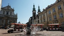 Private Krakow sightseeing by golf cart