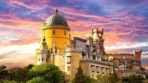 Private Tour of Sintra, Cabo da Roca and Cascais with 2 Palaces