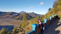 East Java Tours: 3 Days Mount Bromo & Mount Ijen Crater Tour start from Surabaya