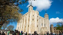 Tower of London with London Hop-On Hop-Off Tour and River Cruise