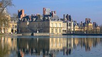 Fontainebleau and Barbizon Half Day Guided Tour from Paris by minivan