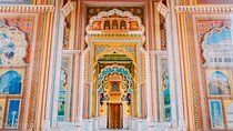 Jaipur City Palace, Hawa Mahal & Jantar Mantar Private Tour