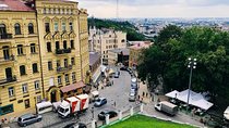 Kiev guided walking tour: discover highlights and hidden gems of the capital