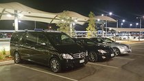 Perth Departure Transfer by Private Chauffeur: Perth City Center to Airport