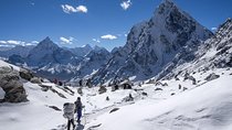 Everest Chola Pass Trek-17 Days