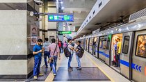 Delhi Metro Guided Tour - Walk And Taste