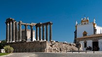 Évora and Monsaraz with Regional Wine Tasting from Lisbon