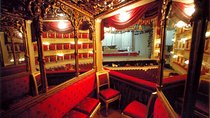 La Scala Theatre and Museum Tour in Milan With Private Guide