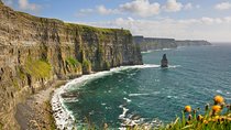 2-Day Cliffs of Moher, Connemara and Galway Bay Rail Tour from Dublin